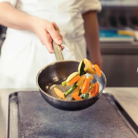 Отель Krefelder Hof Крефельд