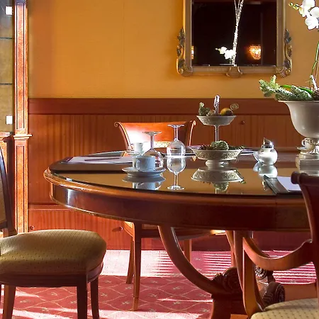 Hotel Mercure Parkhotel Krefelder Hof 4*