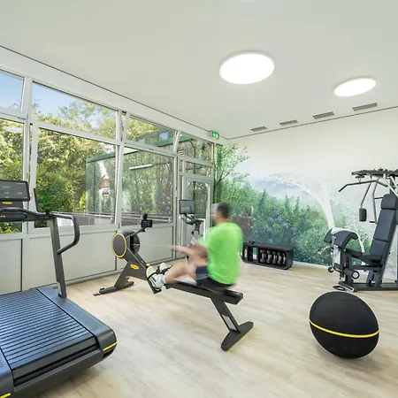 Mercure Parkhotel Krefelder Hof Hotel 4*